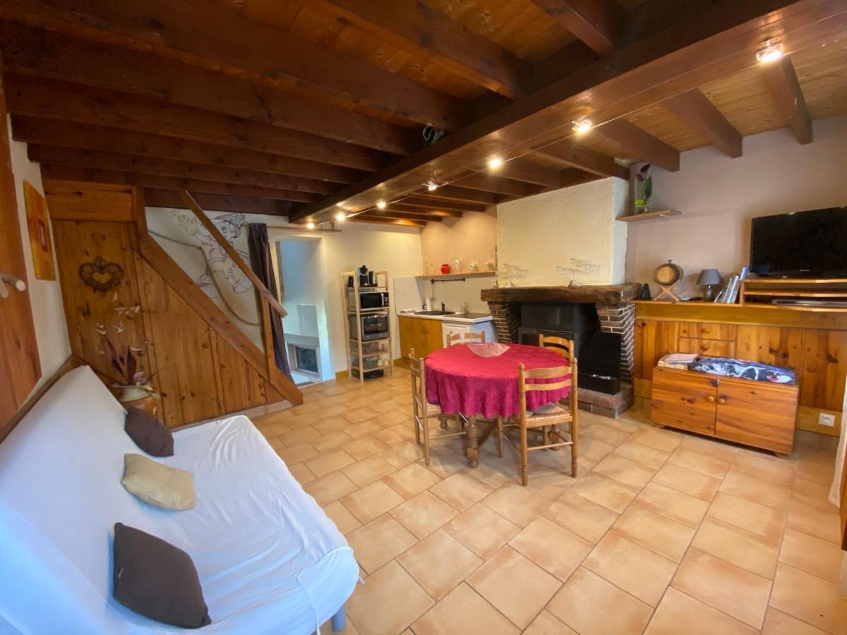 La Maison Lierue Fretigny Ngoại thất bức ảnh